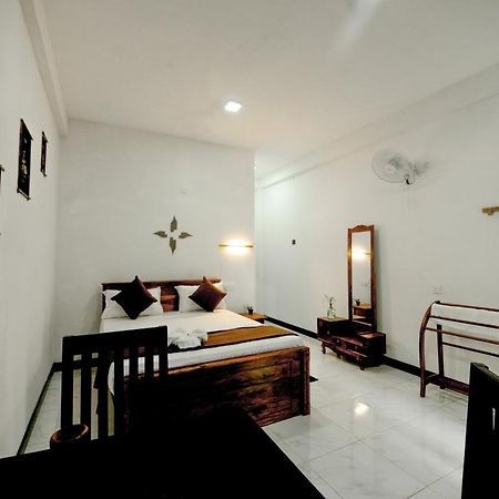Dambulla Kings Inn Buitenkant foto