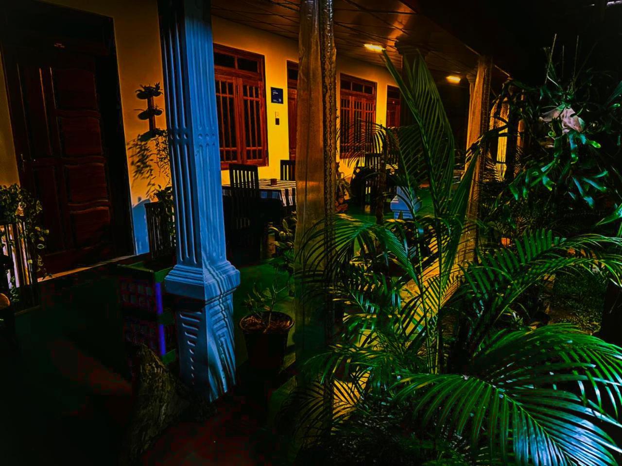 Dambulla Kings Inn Buitenkant foto